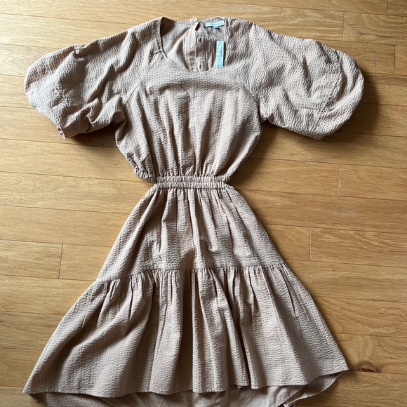 NWT! Madewell Puff Sleeve Cut out Mini Dress, Size Medium - Picture 2 of 4